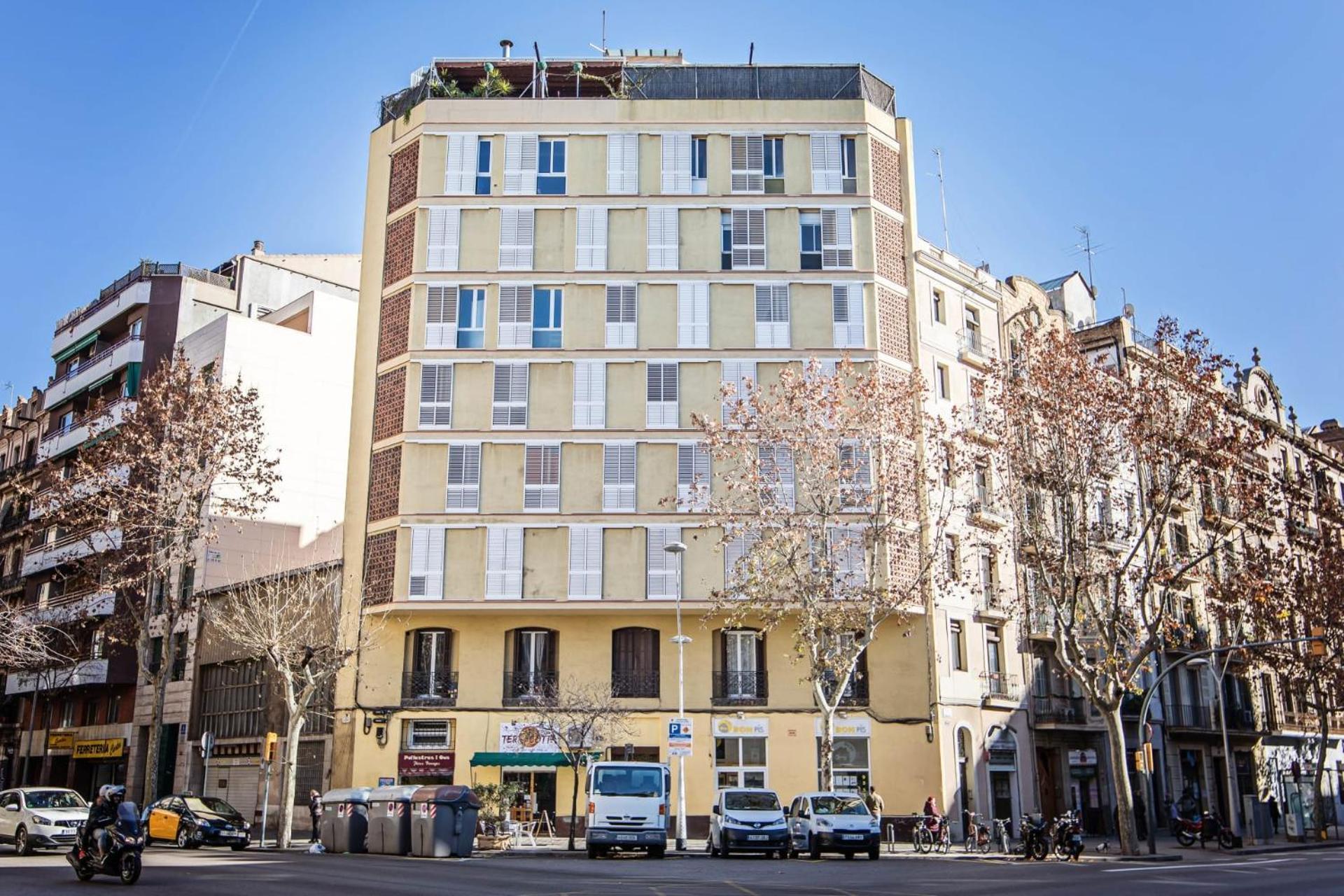 Sweett - Comte Urgell, Barcelona